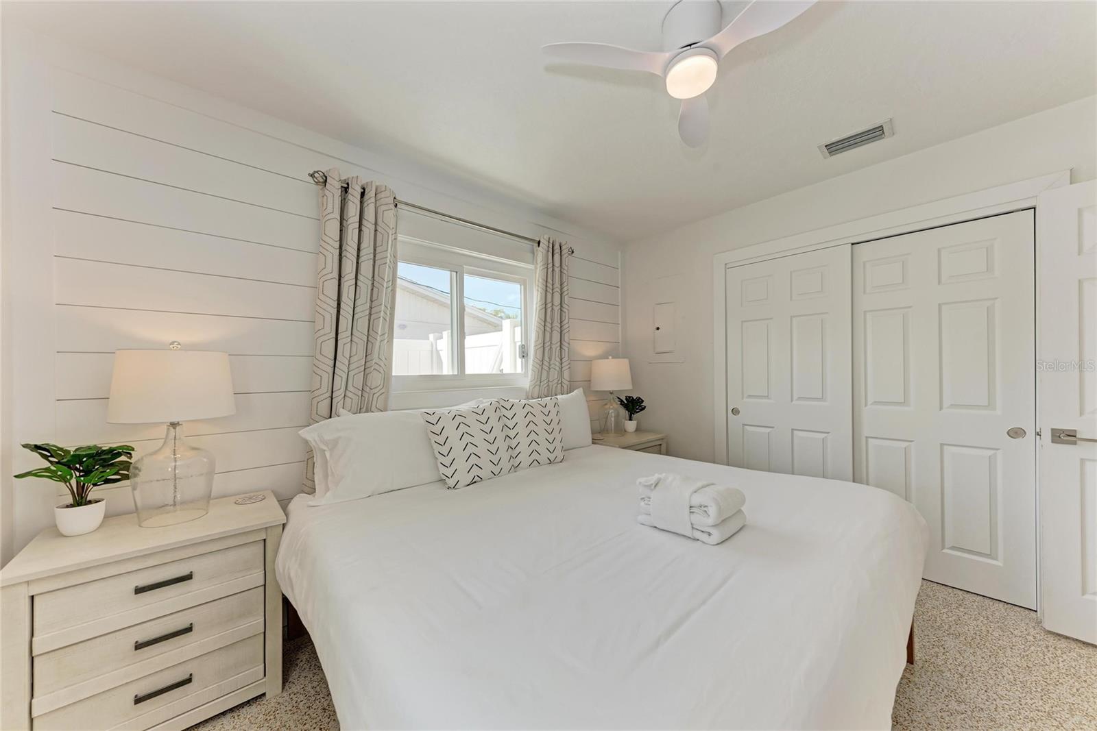 150 CRESCENT DR, ANNA MARIA, FL — photo 37