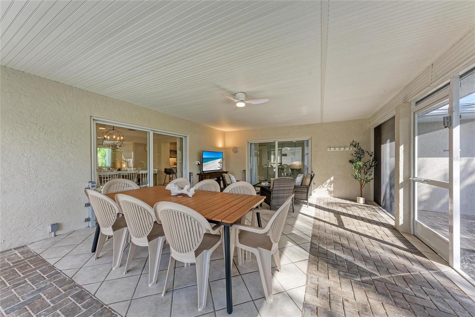150 CRESCENT DR, ANNA MARIA, FL — photo 41