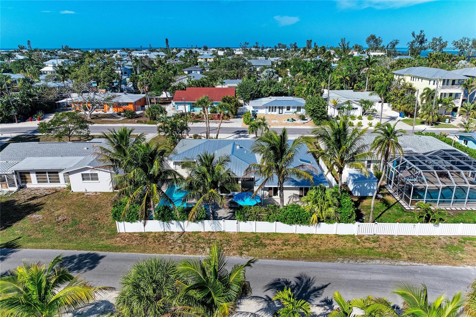 150 CRESCENT DR, ANNA MARIA, FL — photo 53