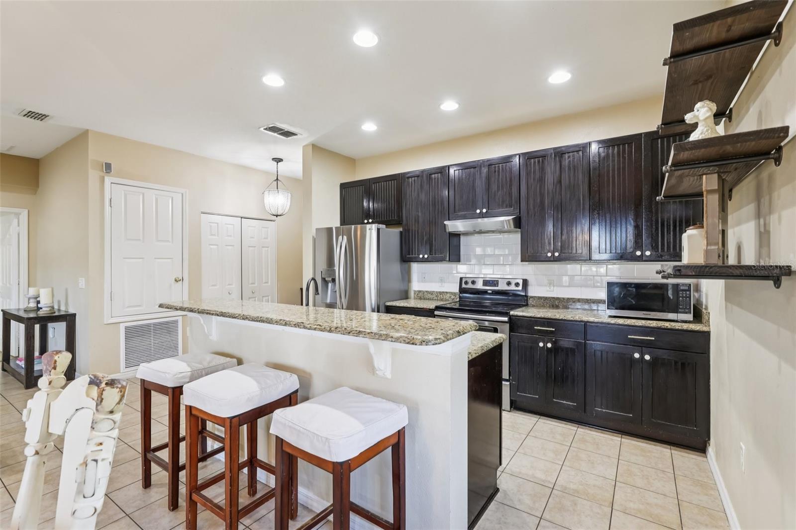 1689 STRATHMORE CIR, MOUNT DORA, FL — photo 18