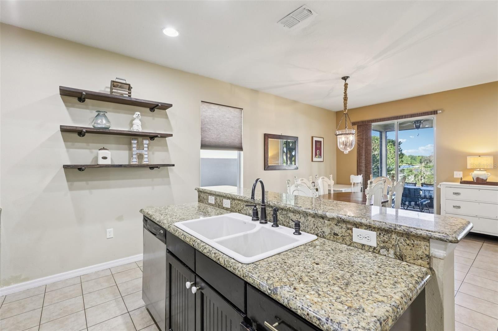 1689 STRATHMORE CIR, MOUNT DORA, FL — photo 21