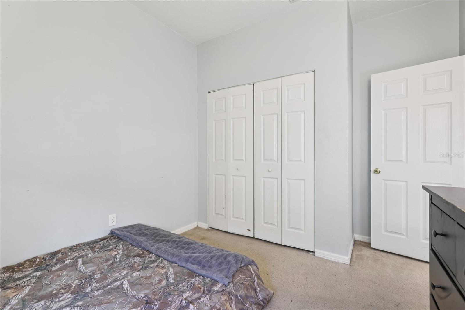 1689 STRATHMORE CIR, MOUNT DORA, FL — photo 38