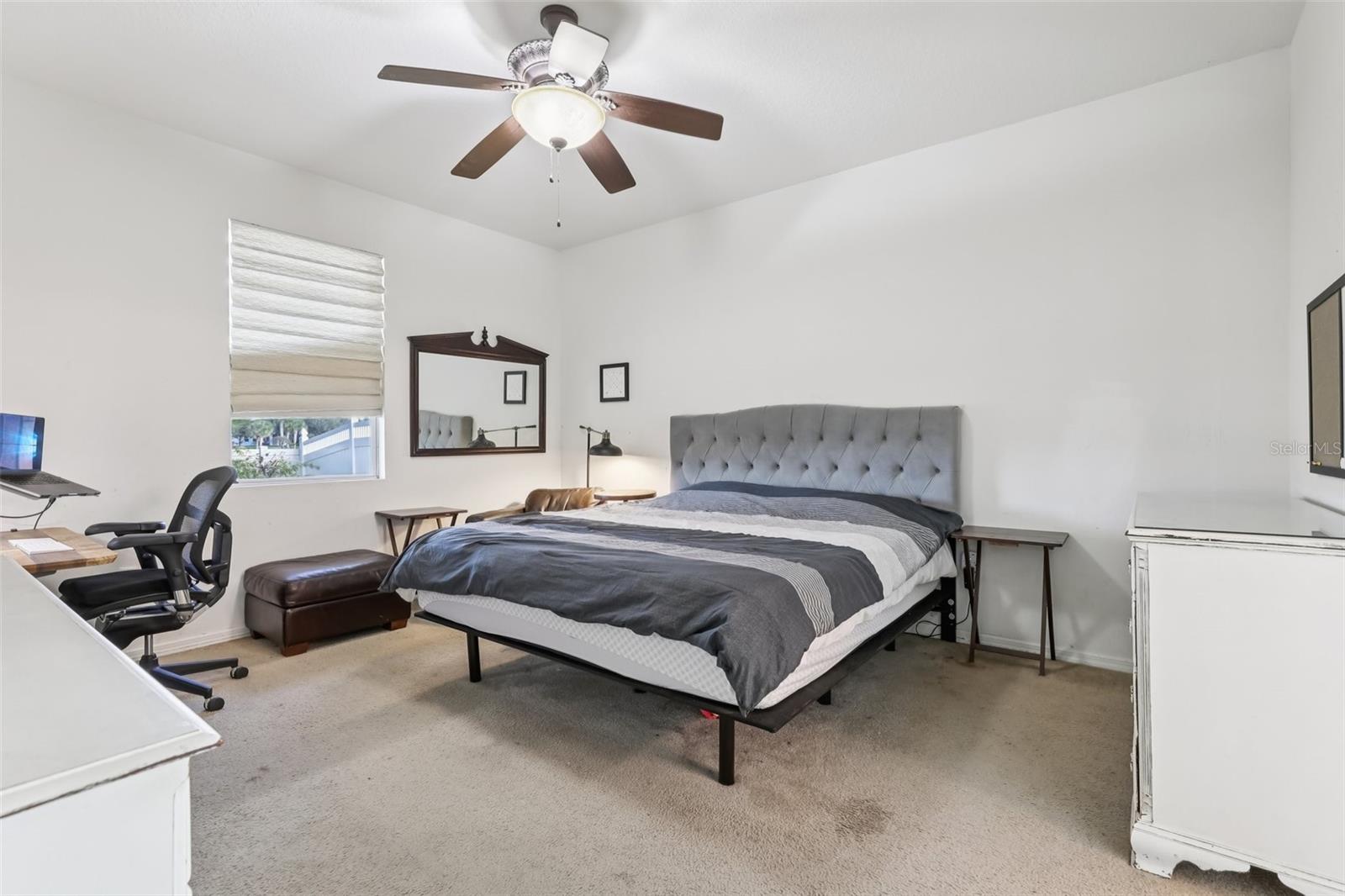 1689 STRATHMORE CIR, MOUNT DORA, FL — photo 48