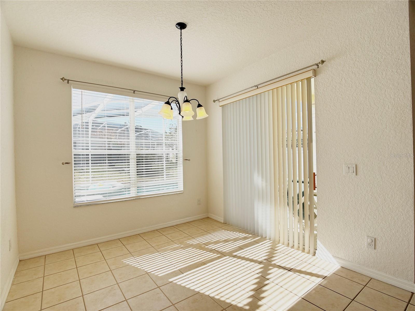 1131 N HAMPTON DR, DAVENPORT, FL — photo 7