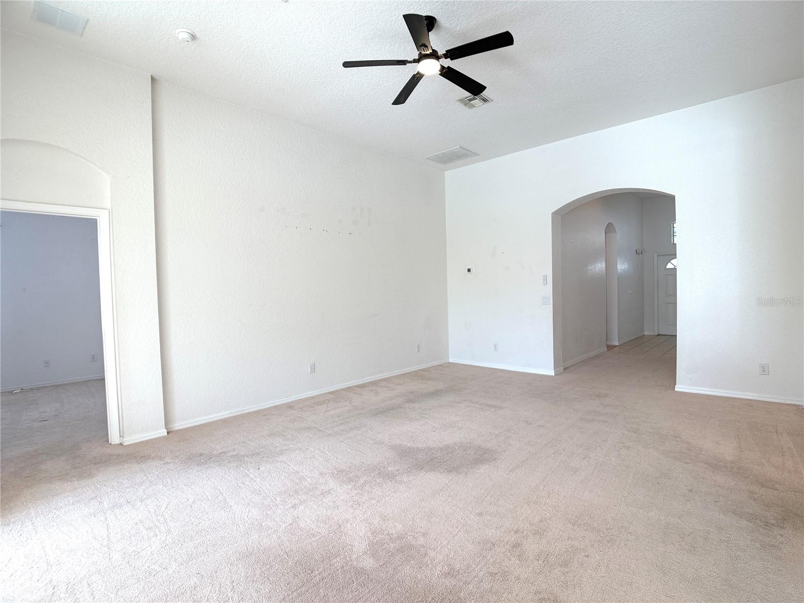 1131 N HAMPTON DR, DAVENPORT, FL — photo 9
