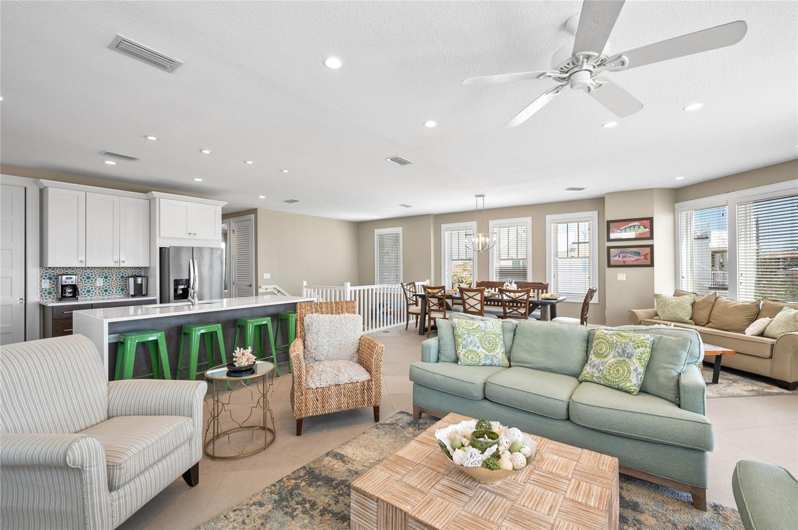 2201 AVENUE C, BRADENTON BEACH, FL — photo 6