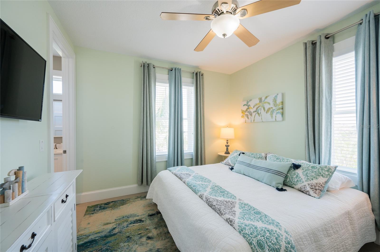 2201 AVENUE C, BRADENTON BEACH, FL — photo 24