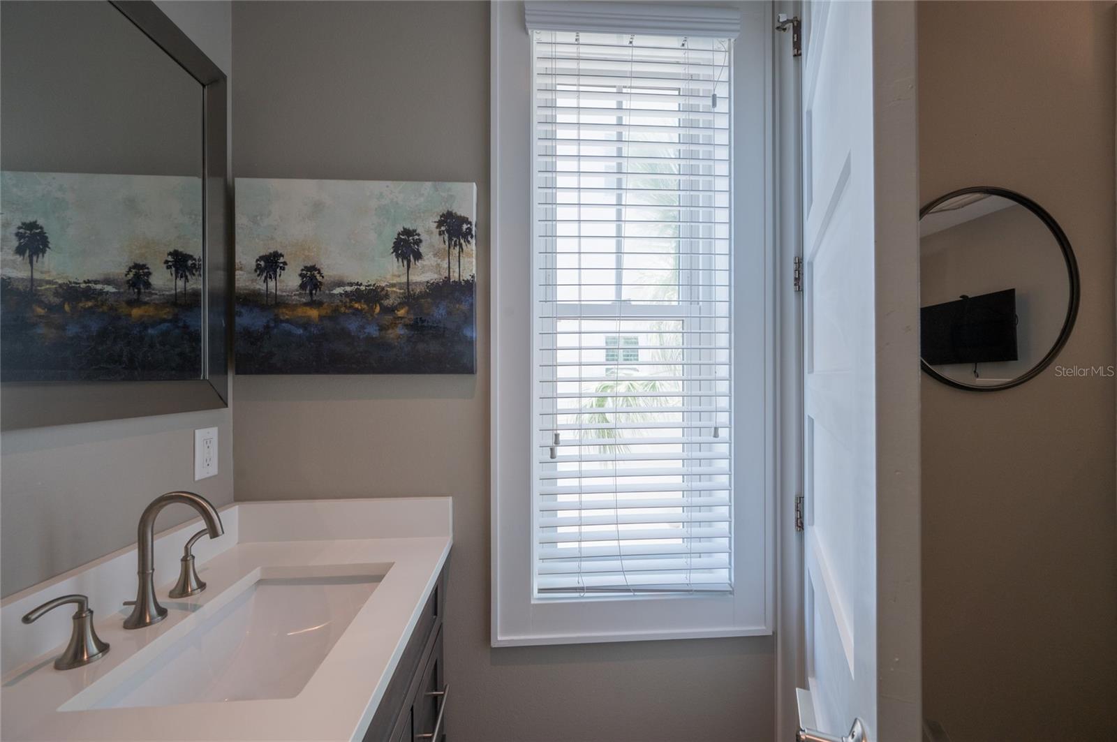2201 AVENUE C, BRADENTON BEACH, FL — photo 47