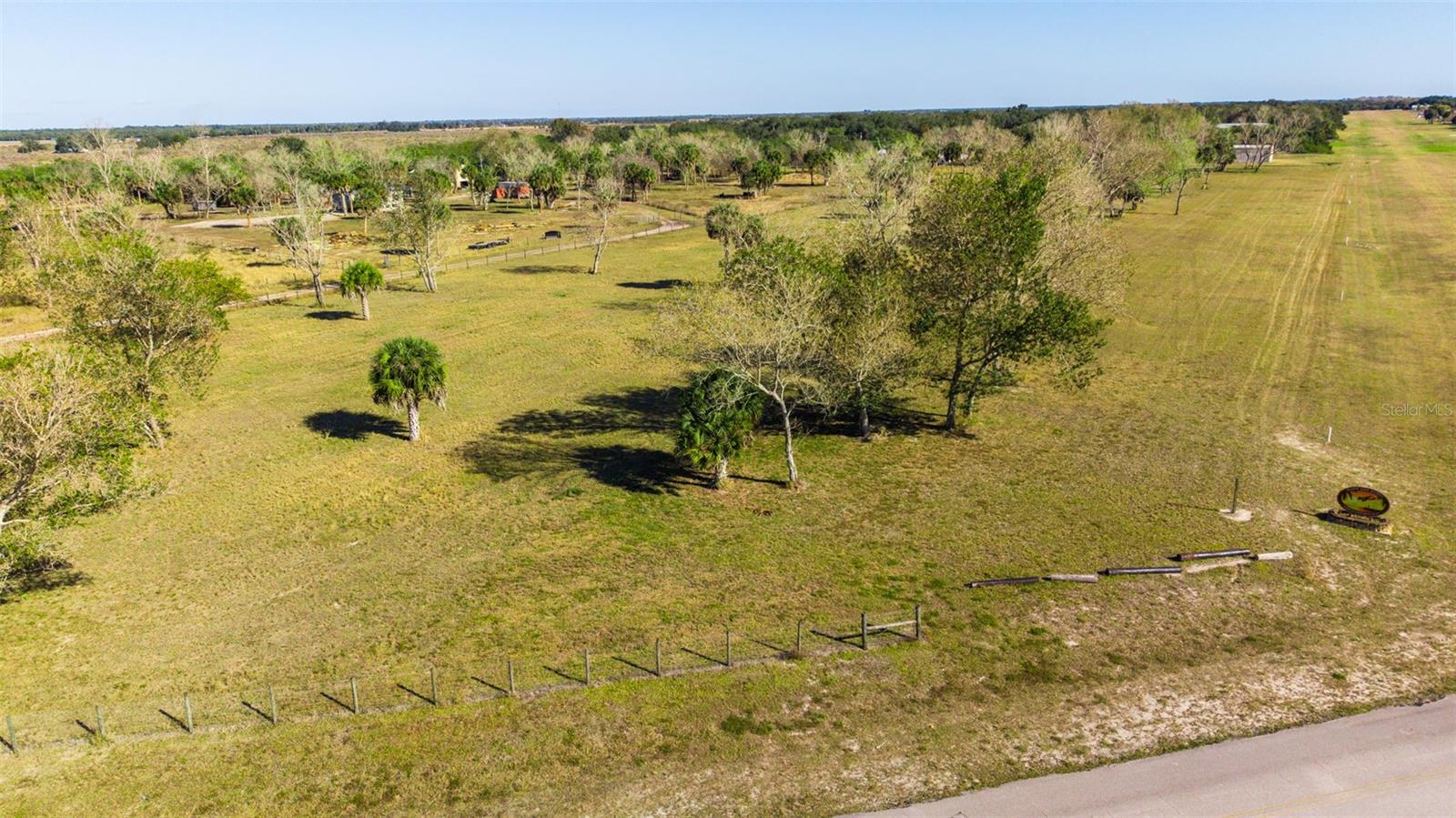 SW 144TH PKWY, OKEECHOBEE, FL — photo 2
