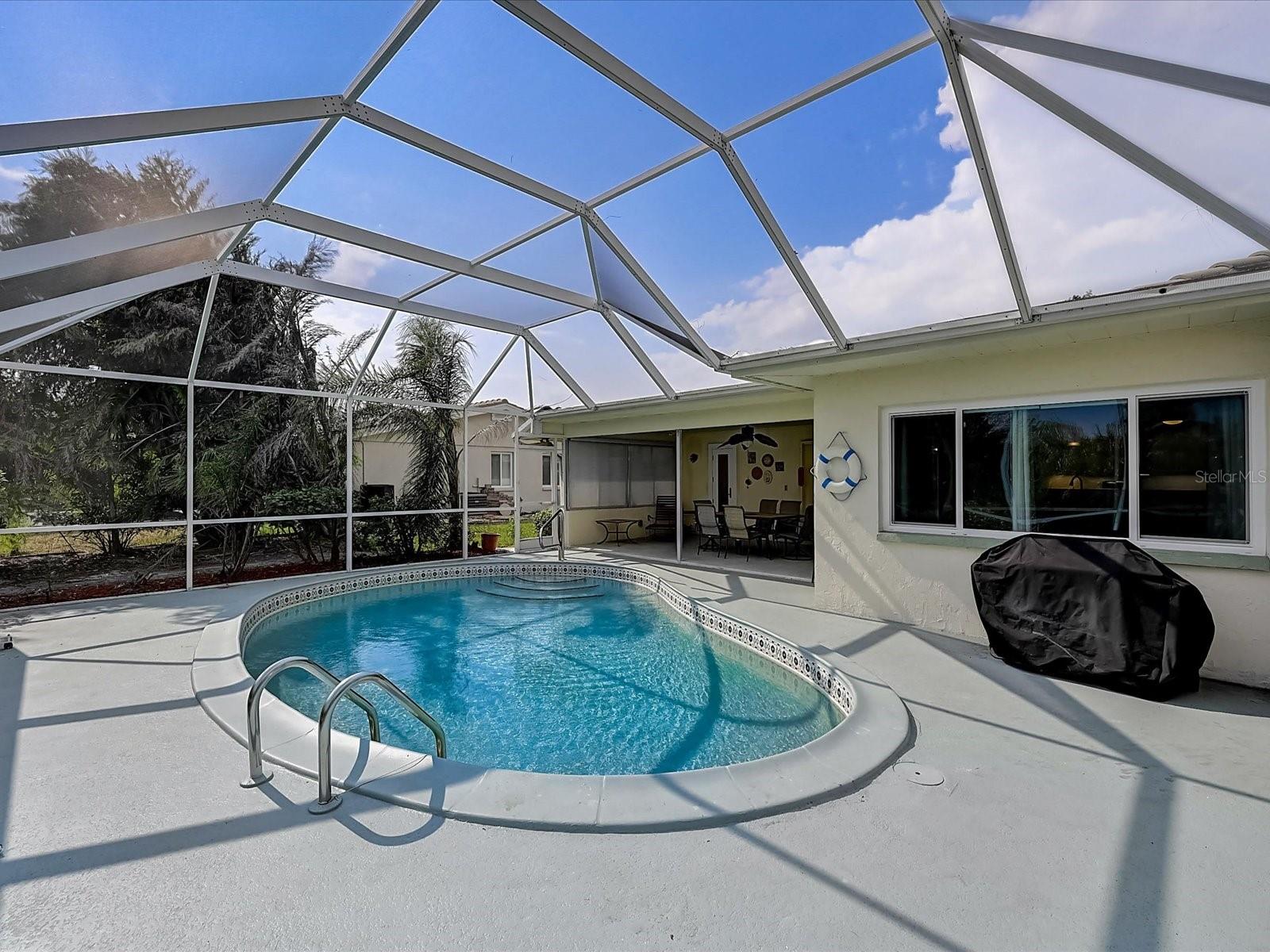 10 STONE MOUNTAIN BLVD, ENGLEWOOD, FL