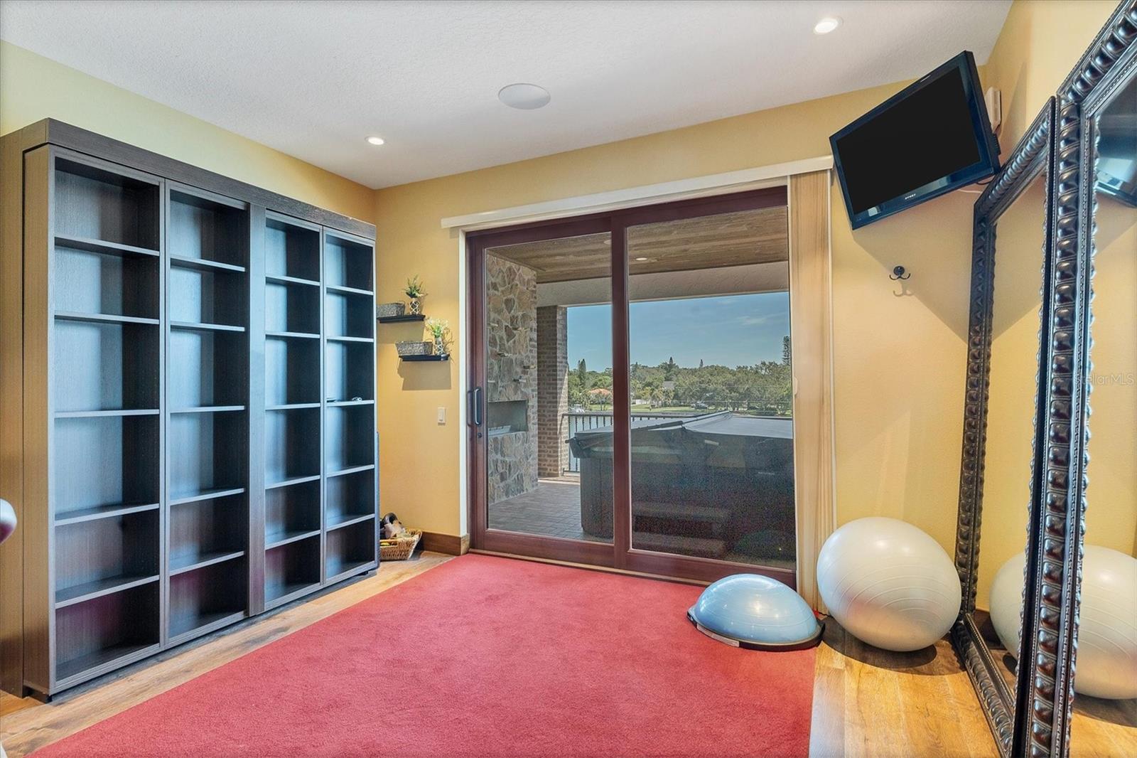315 S SHORE DR, SARASOTA, FL — photo 49