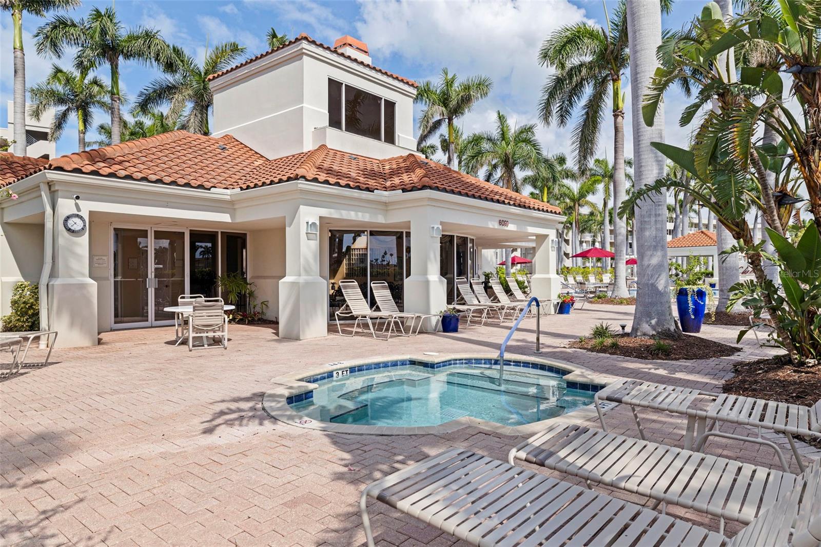 6105 BAHIA DEL MAR CIR #683, ST PETERSBURG, FL — photo 39