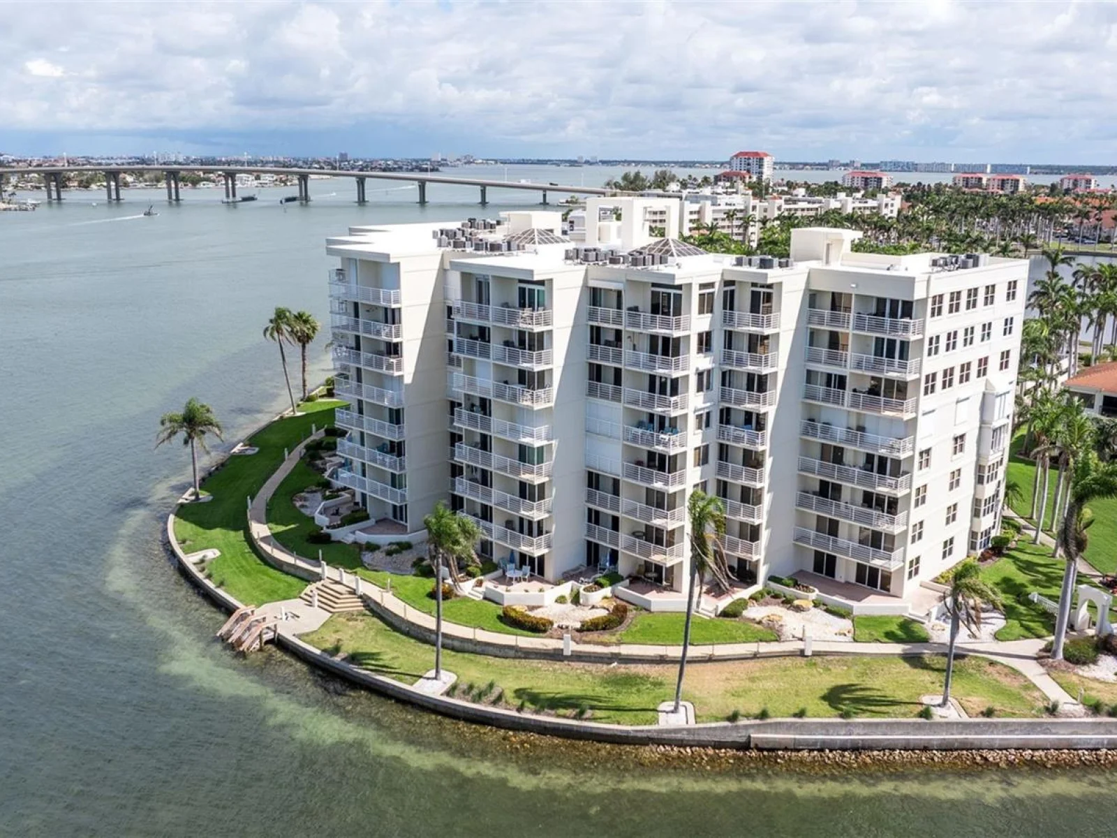 6105 BAHIA DEL MAR CIR #683, ST PETERSBURG, FL — photo 42
