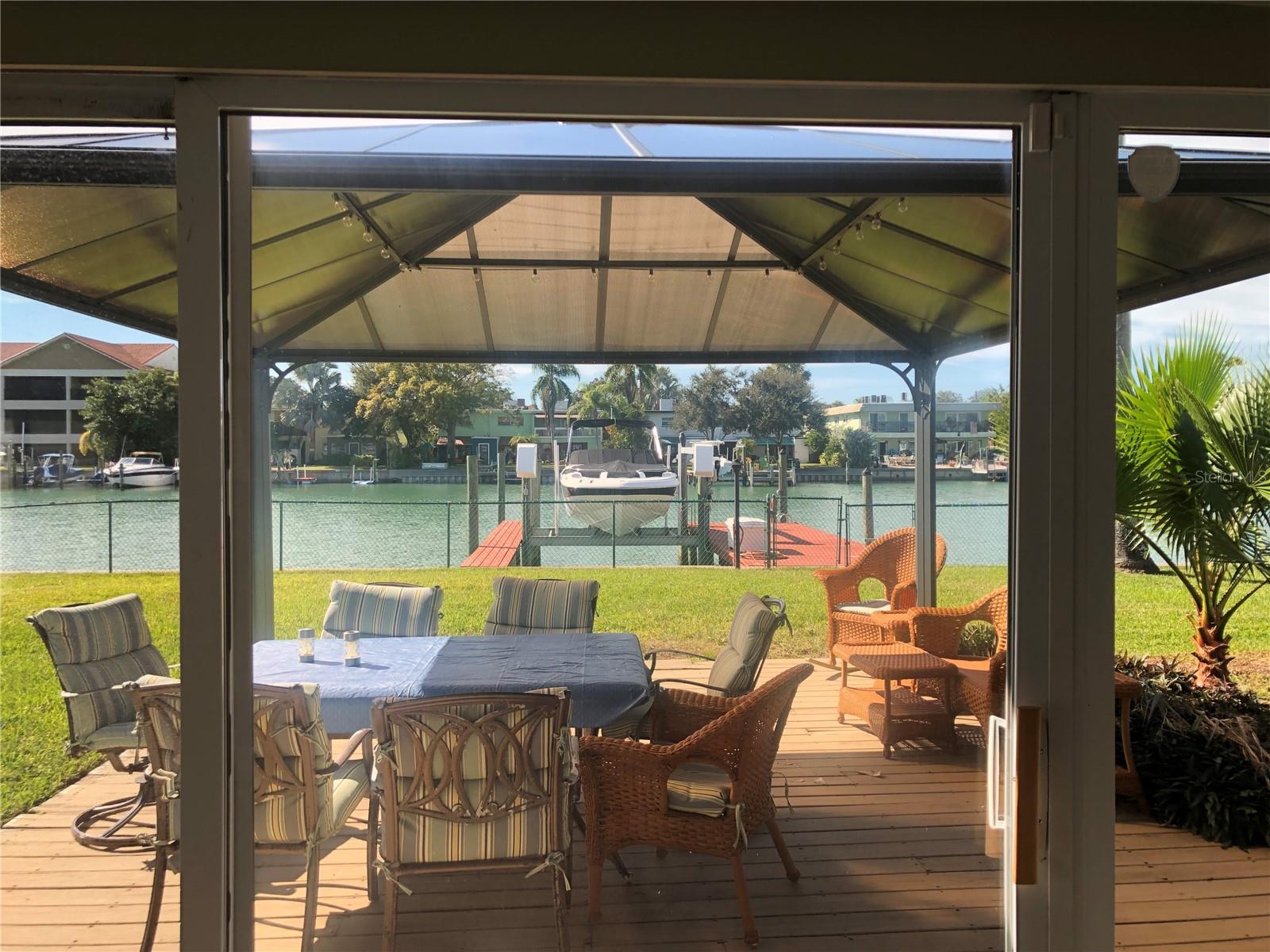 12200 4TH ST E, TREASURE ISLAND, FL — photo 9