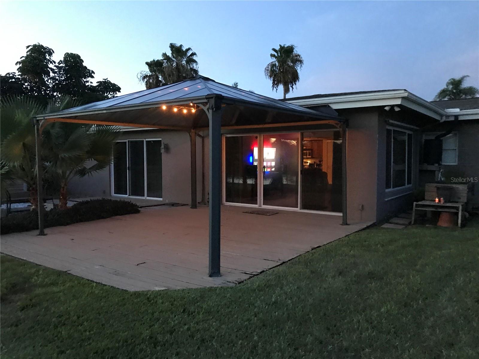 12200 4TH ST E, TREASURE ISLAND, FL — photo 11