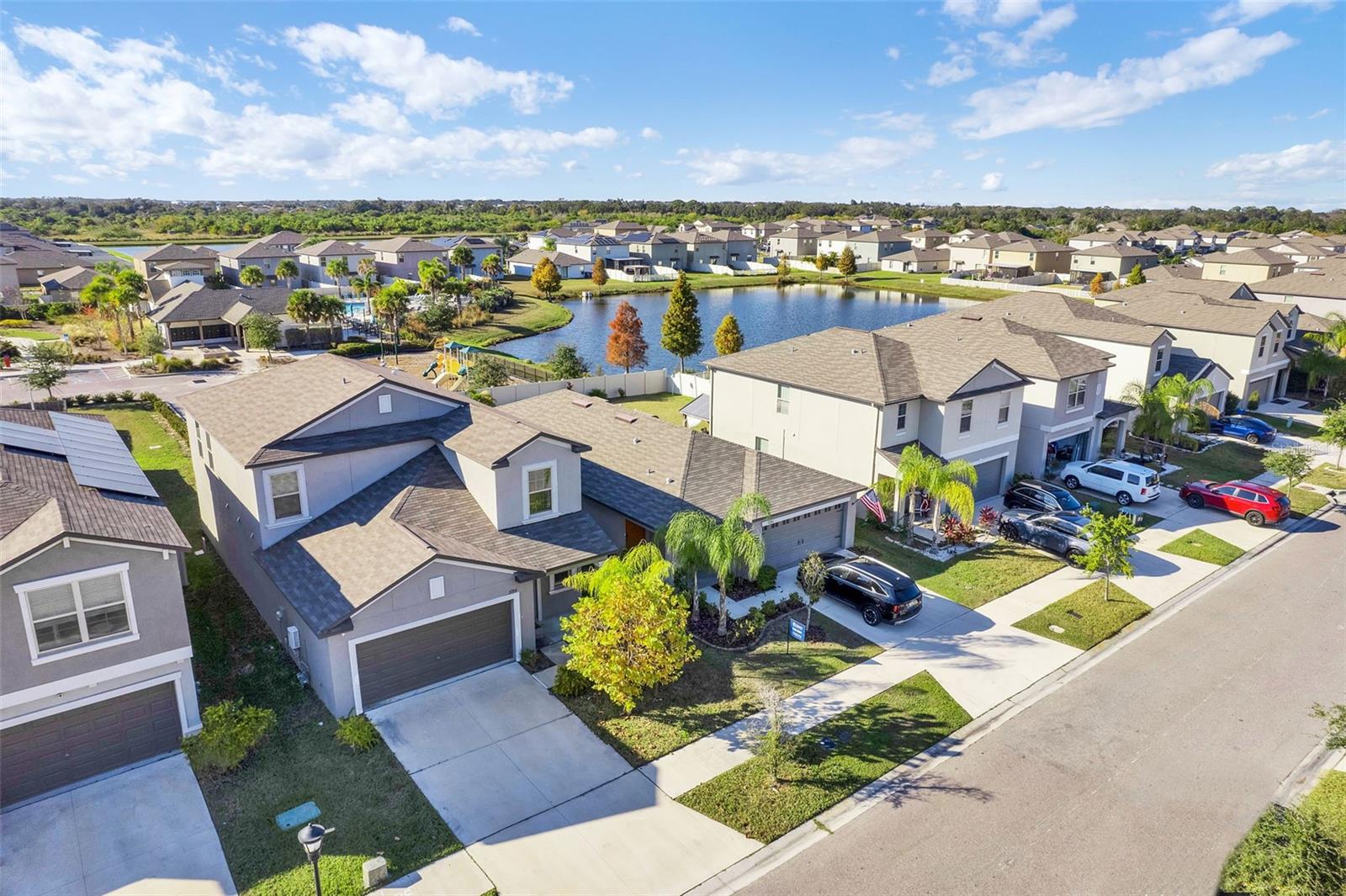 5204 WHITE CHICORY DR, APOLLO BEACH, FL — photo 2