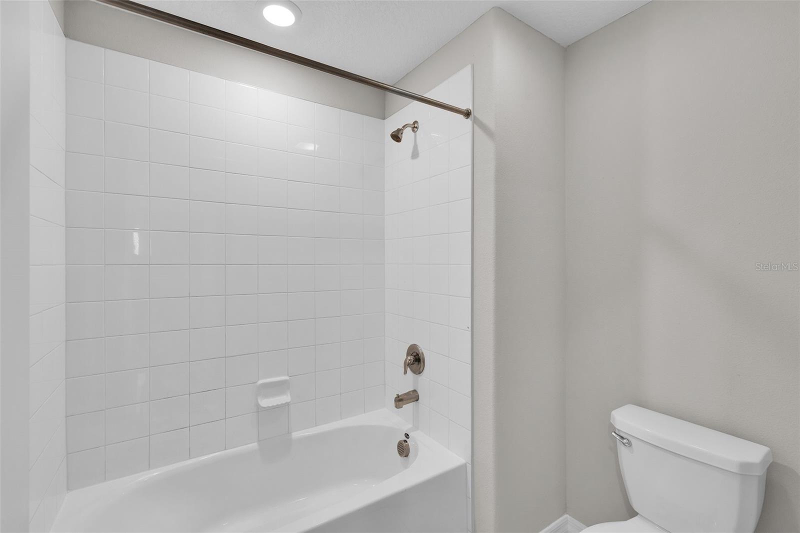 5204 WHITE CHICORY DR, APOLLO BEACH, FL — photo 34