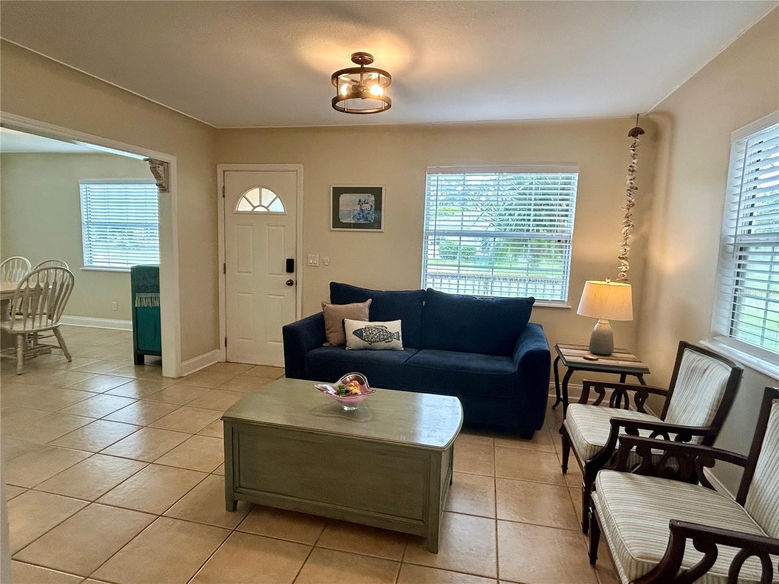 5618 20TH AVE S, GULFPORT, FL — photo 5