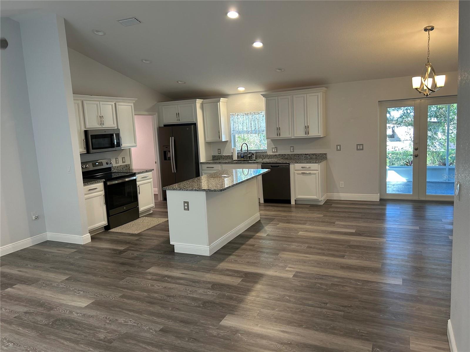 1113 PORSCHE AVE, SEBRING, FL — photo 29