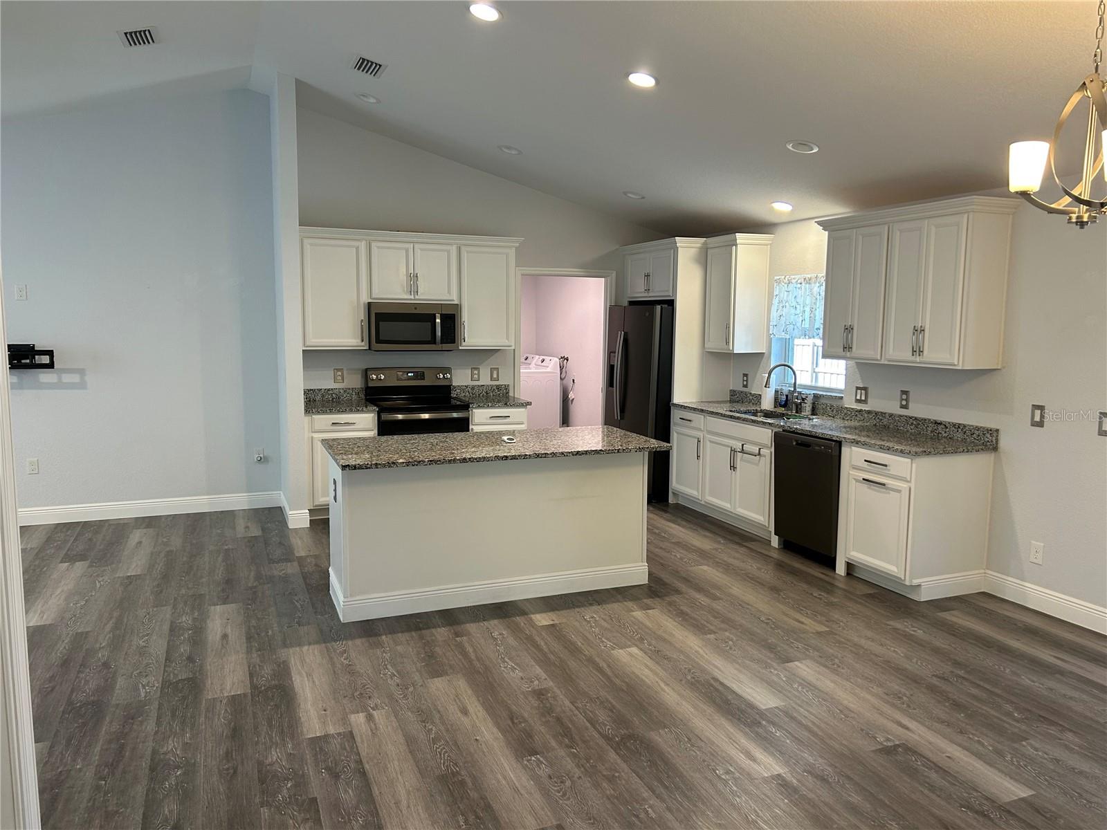 1113 PORSCHE AVE, SEBRING, FL — photo 31