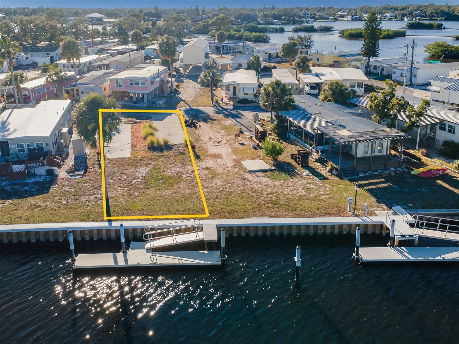 800 CHESAPEAKE DR #12, TARPON SPRINGS, FL — photo 2