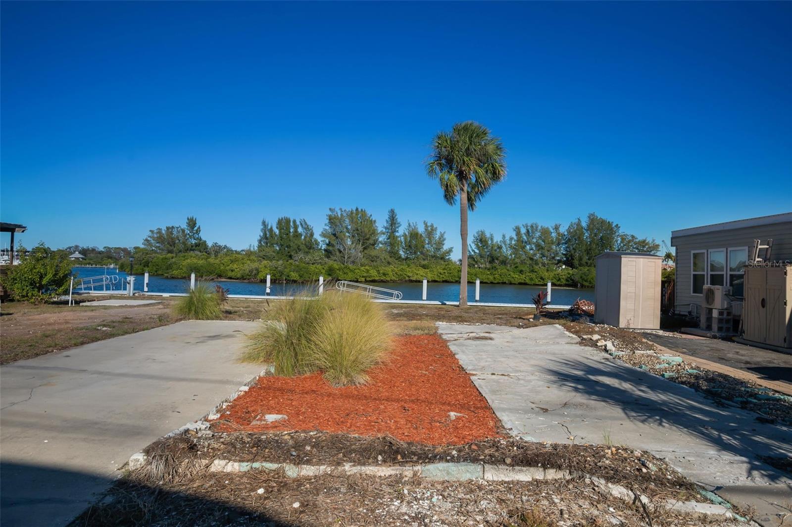 800 CHESAPEAKE DR #12, TARPON SPRINGS, FL — photo 32