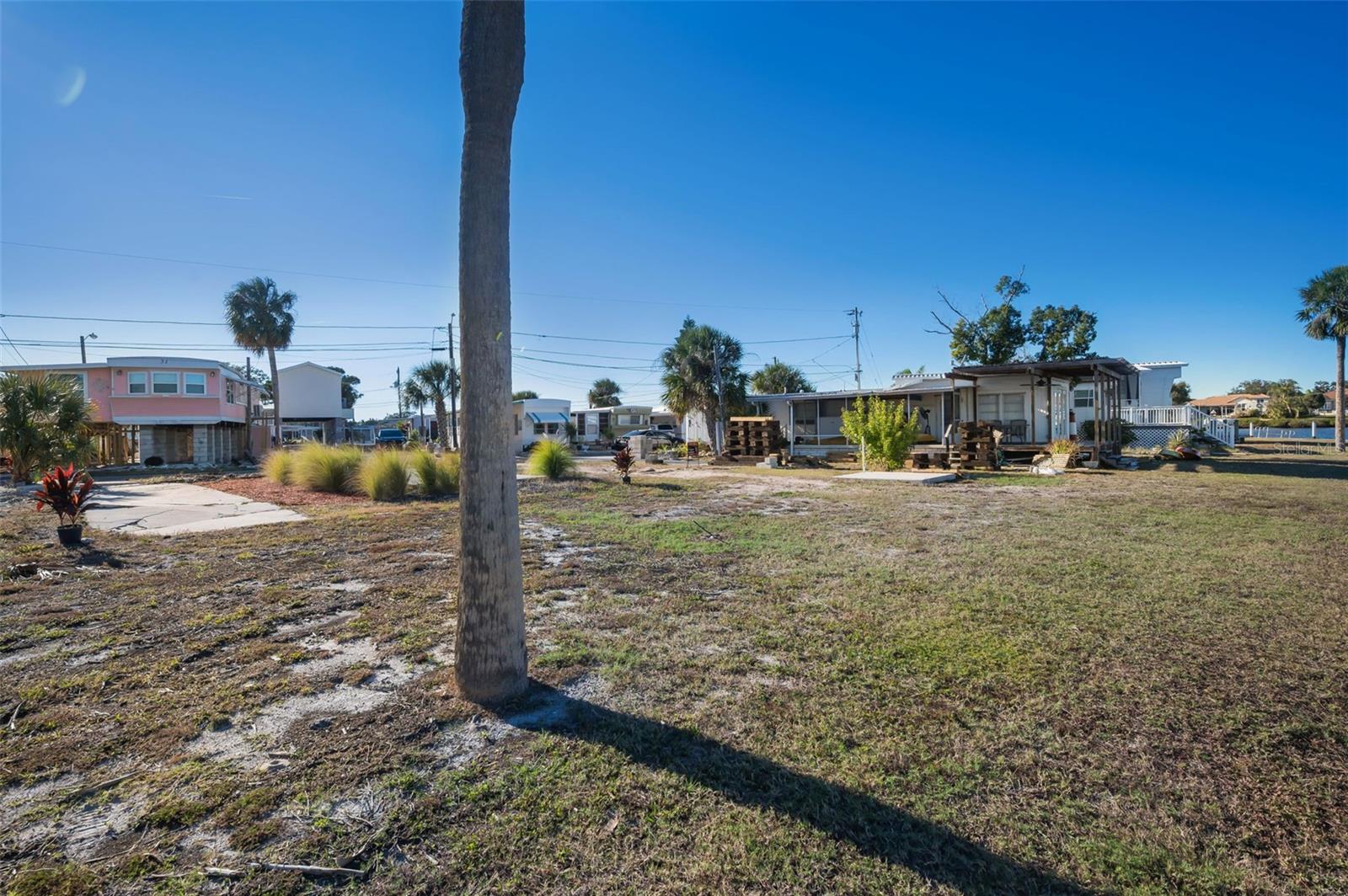 800 CHESAPEAKE DR #12, TARPON SPRINGS, FL — photo 38