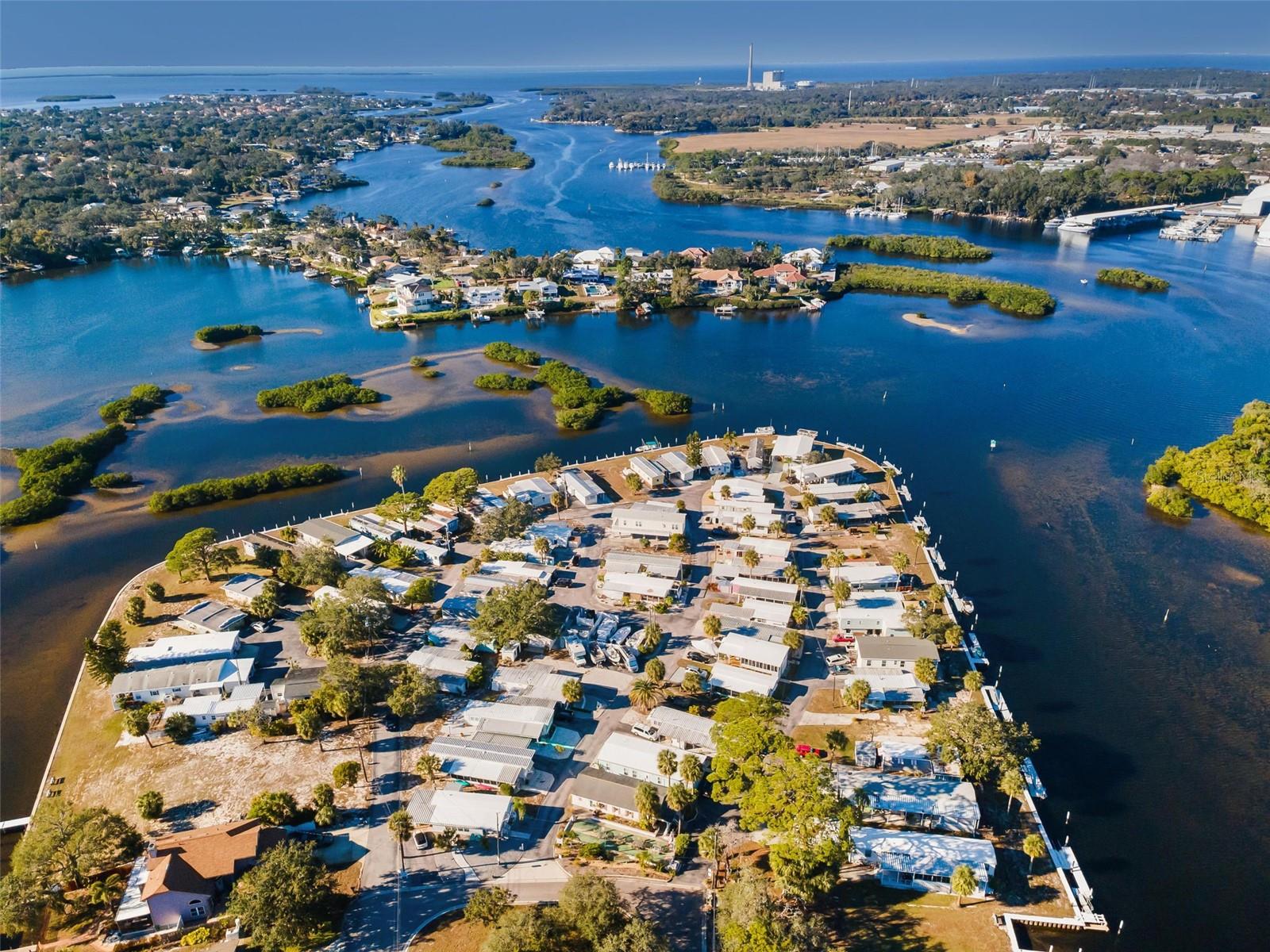 800 CHESAPEAKE DR #12, TARPON SPRINGS, FL — photo 40