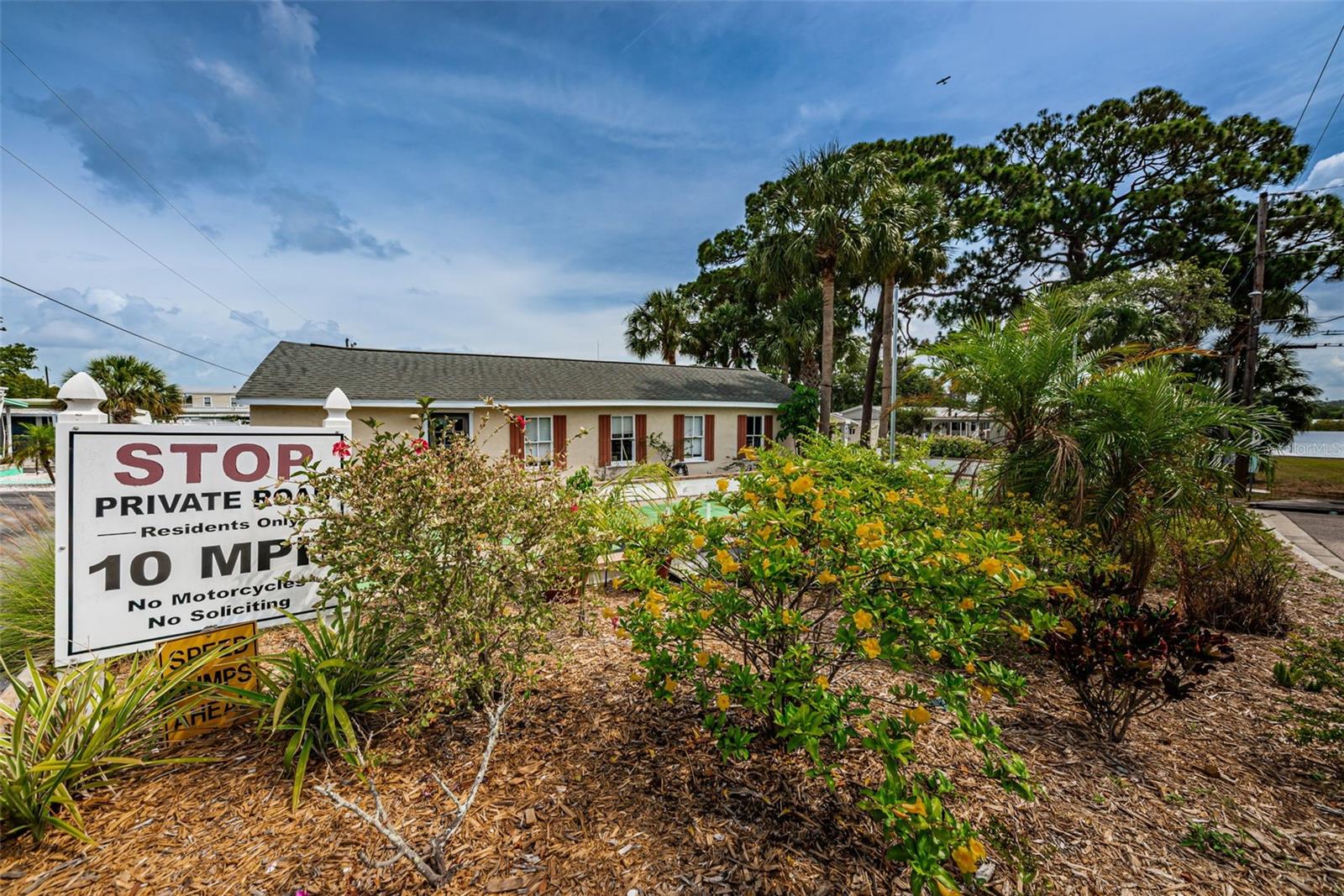 800 CHESAPEAKE DR #12, TARPON SPRINGS, FL — photo 70