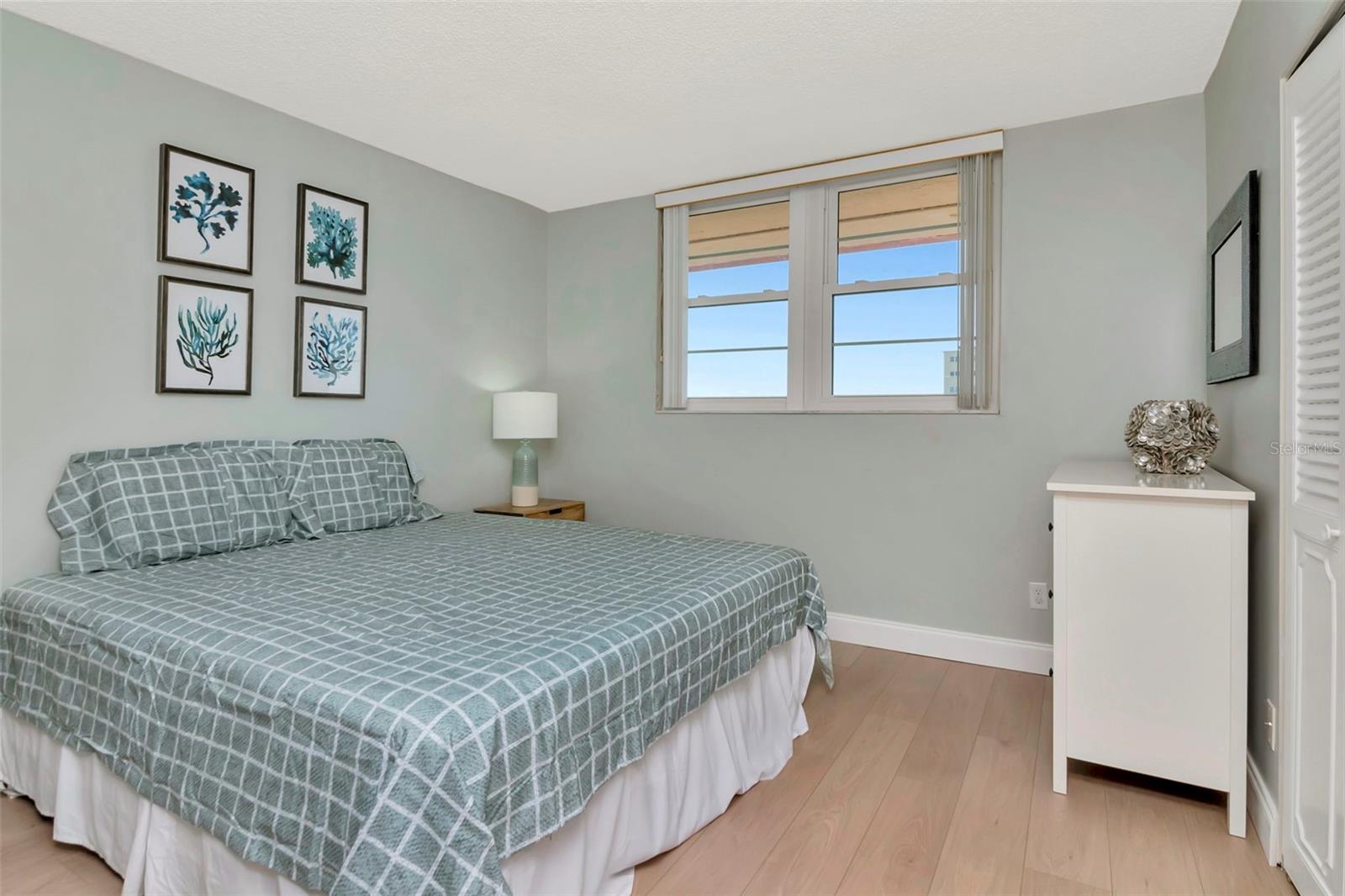 17580 GULF BLVD #403, REDINGTON SHORES, FL — photo 17