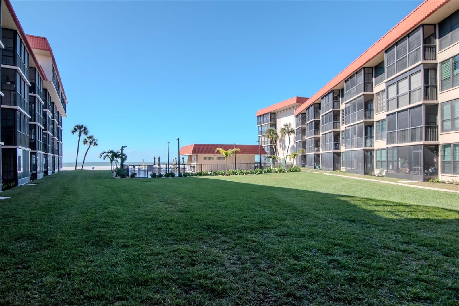 17580 GULF BLVD #403, REDINGTON SHORES, FL — photo 21