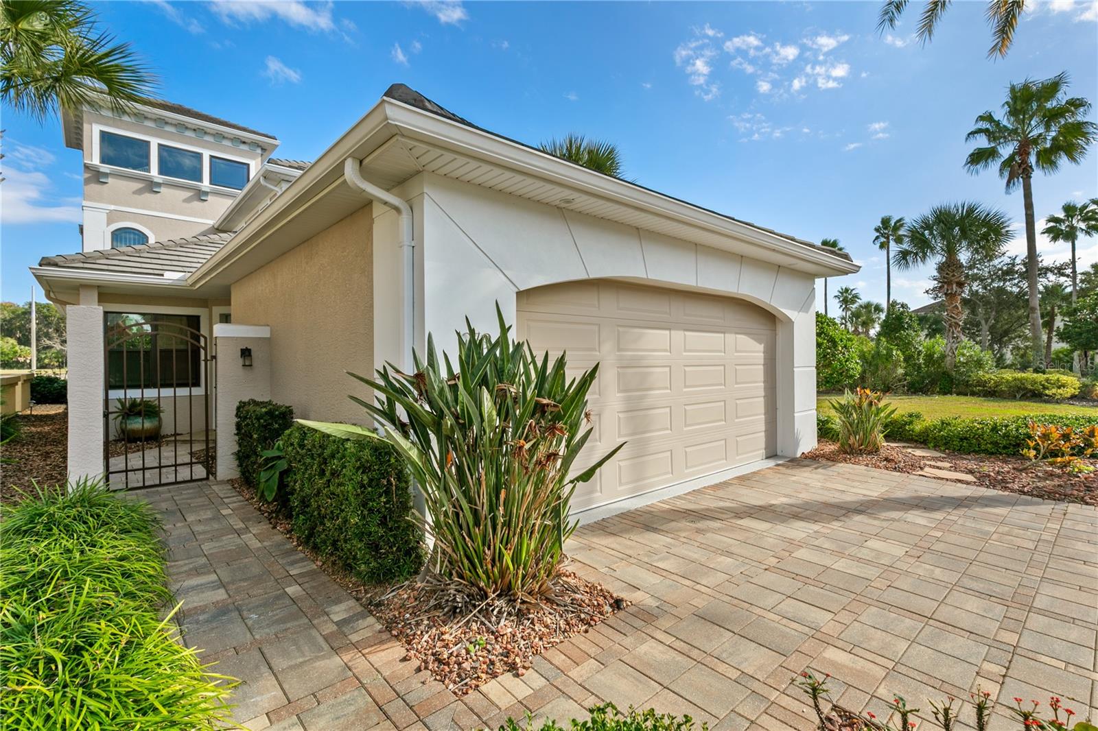 259 YACHT HARBOR DR, PALM COAST, FL — photo 2