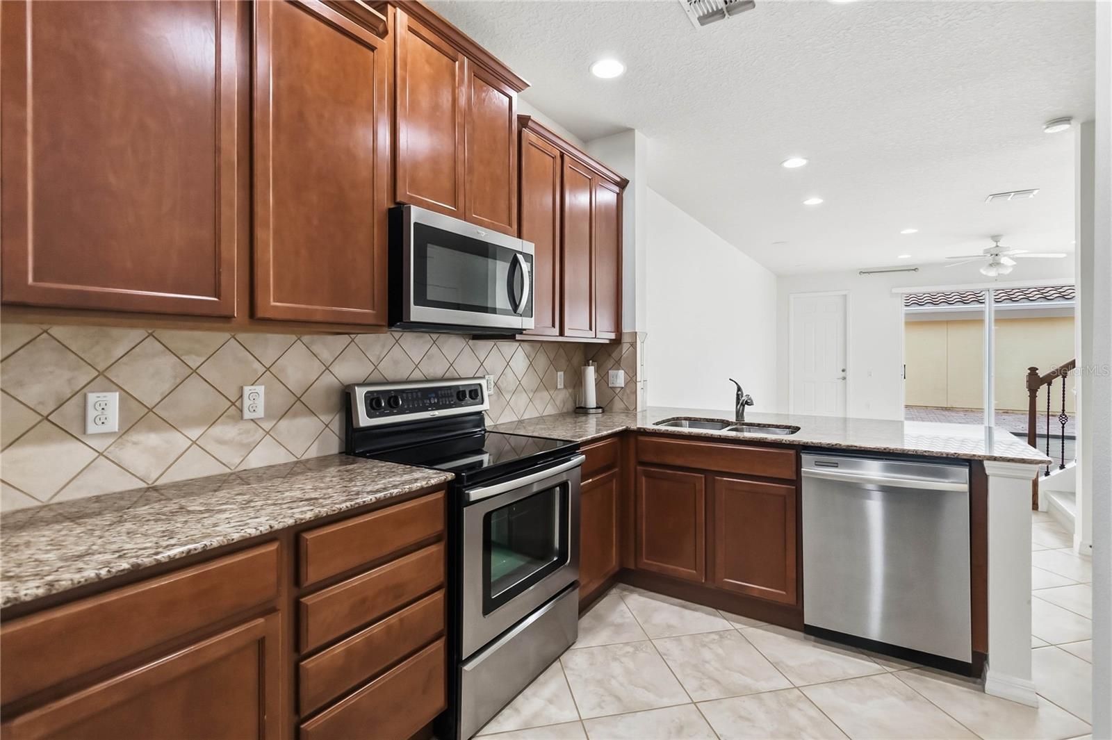 8681 LOWER VILLAGEWALK CIR, ORLANDO, FL — photo 23