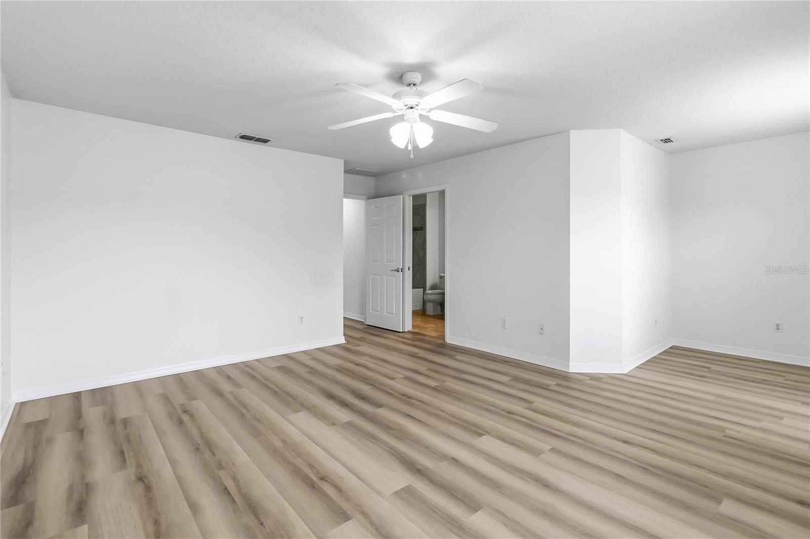 8681 LOWER VILLAGEWALK CIR, ORLANDO, FL — photo 40