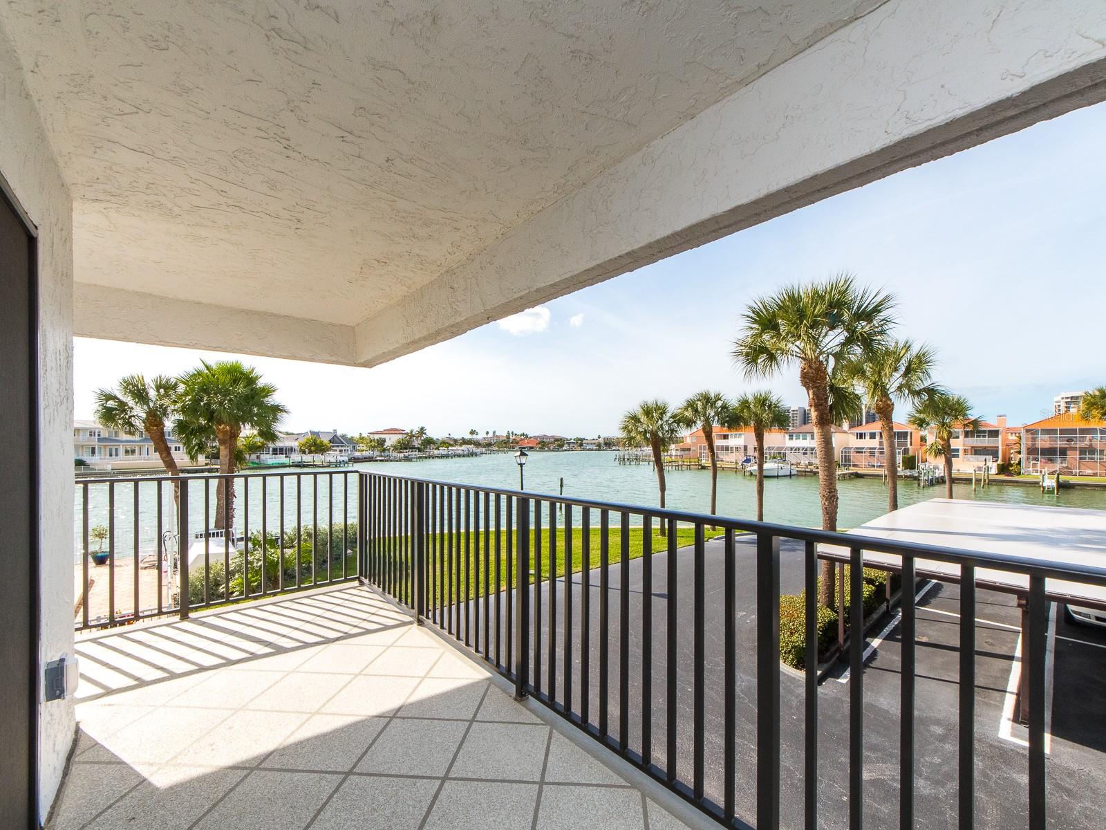 240 SAND KEY ESTATES DR #216, CLEARWATER BEACH, FL — photo 8