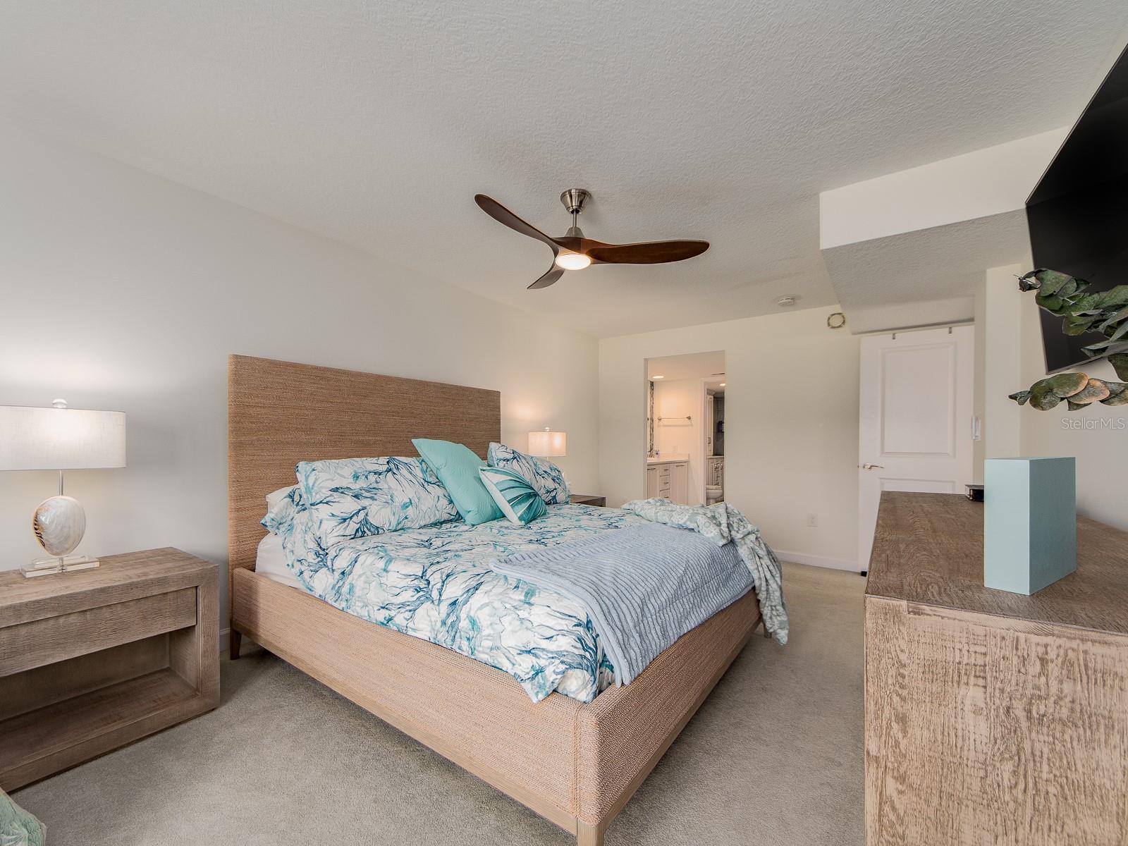 240 SAND KEY ESTATES DR #216, CLEARWATER BEACH, FL — photo 19
