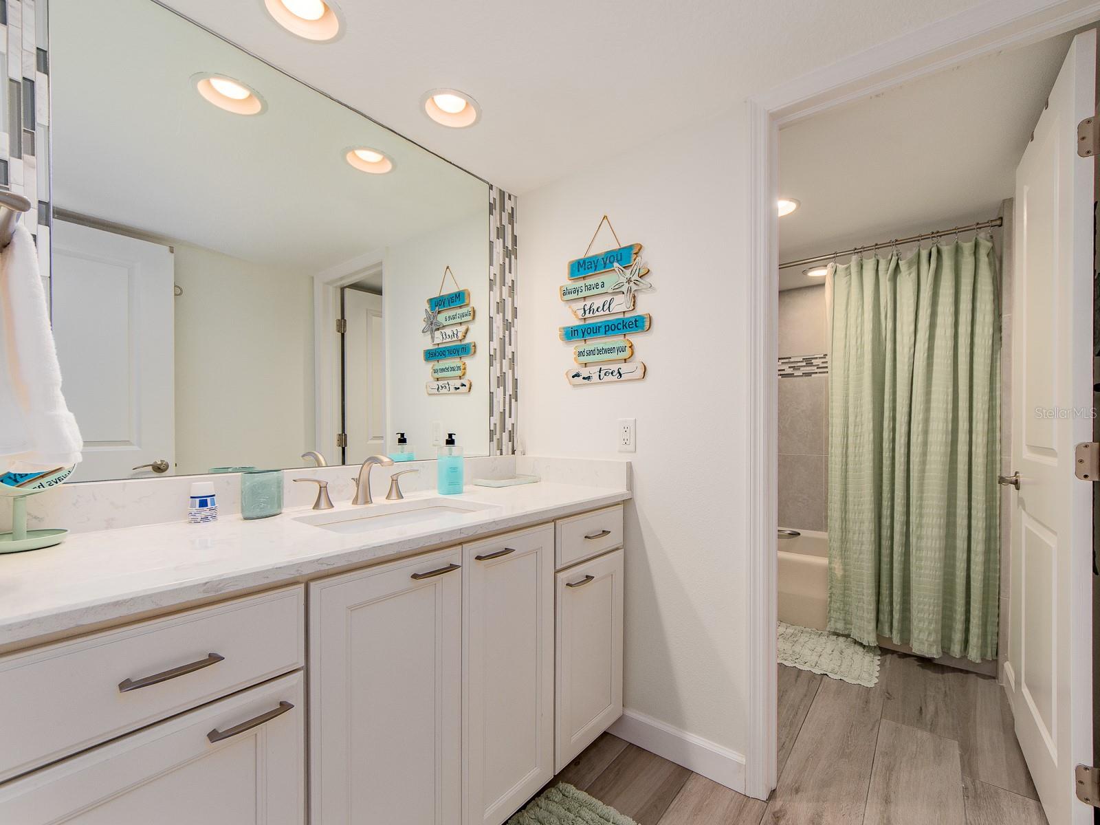 240 SAND KEY ESTATES DR #216, CLEARWATER BEACH, FL — photo 28