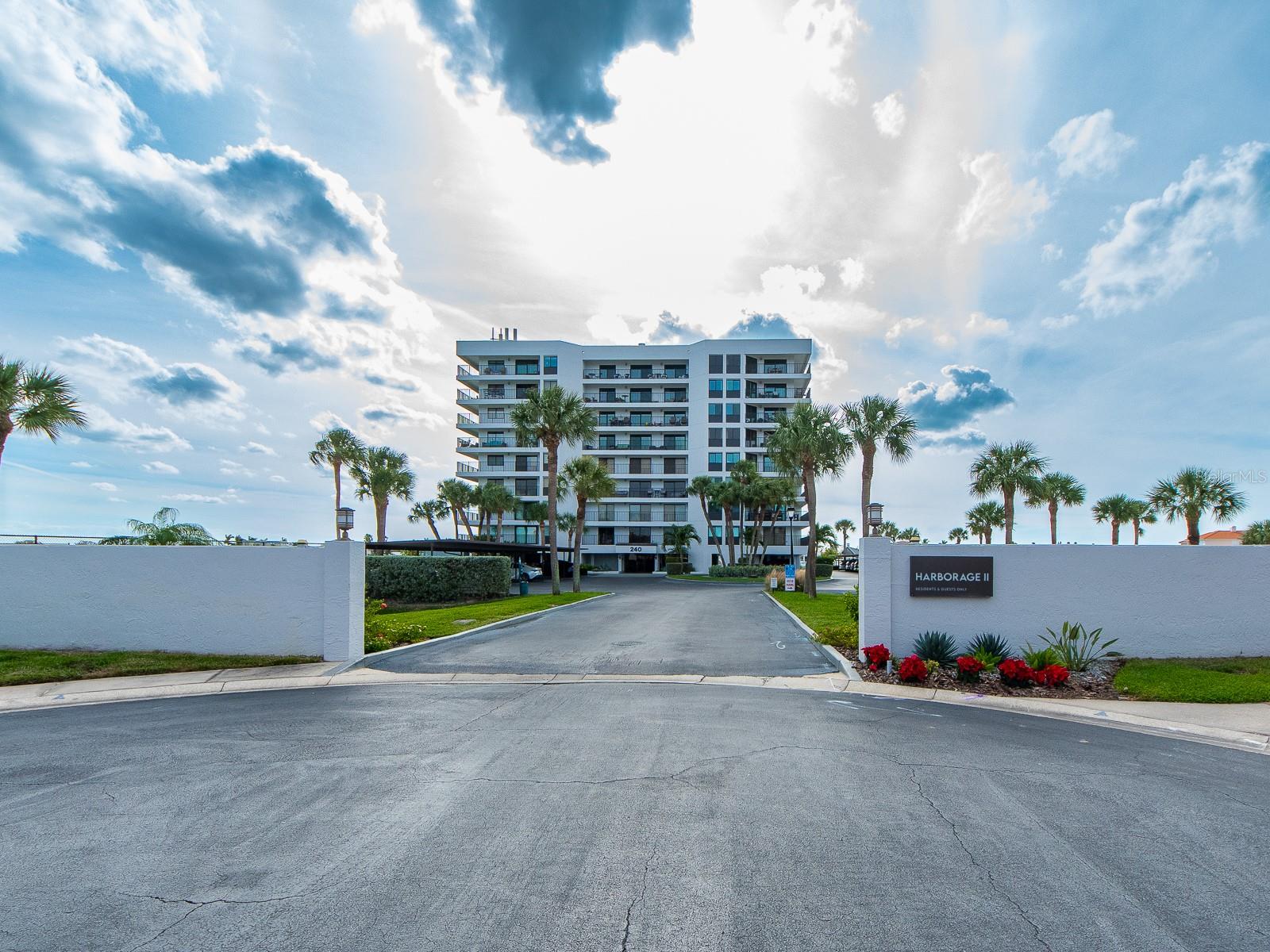 240 SAND KEY ESTATES DR #216, CLEARWATER BEACH, FL — photo 38