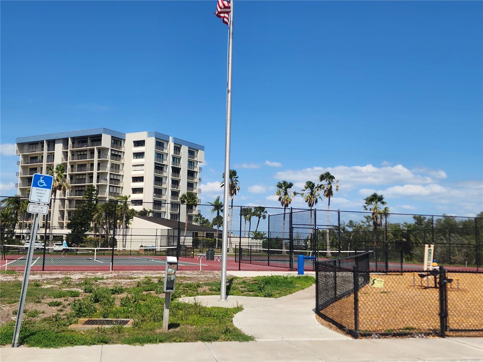 240 SAND KEY ESTATES DR #216, CLEARWATER BEACH, FL — photo 40
