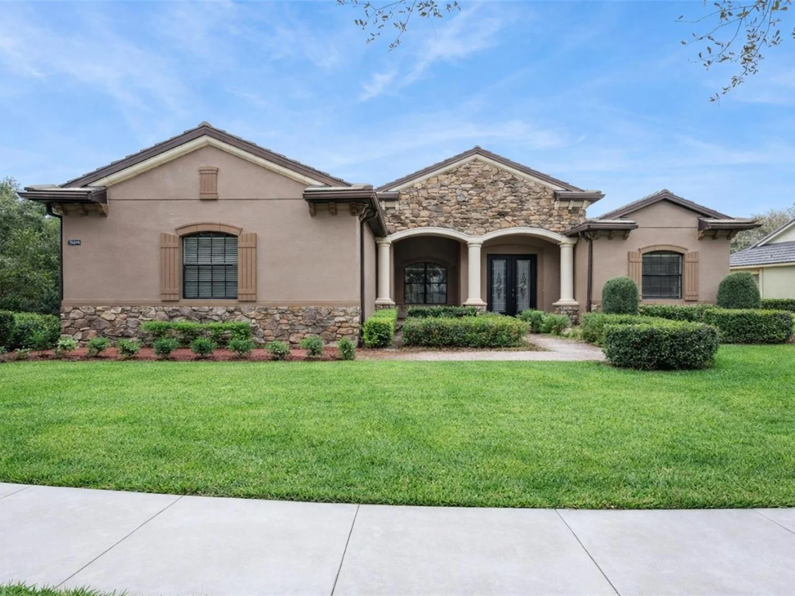 25499 HAWKS RUN LN, SORRENTO, FL — photo 1