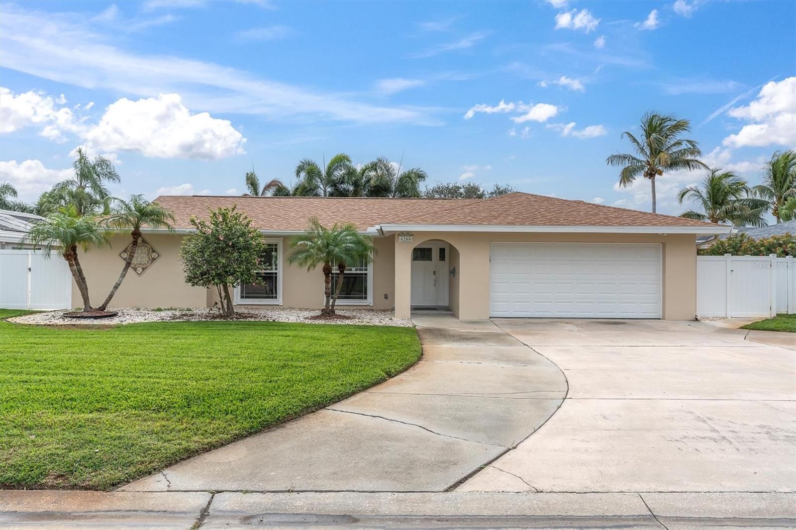 4200 46TH AVE S, ST PETERSBURG, FL — photo 41