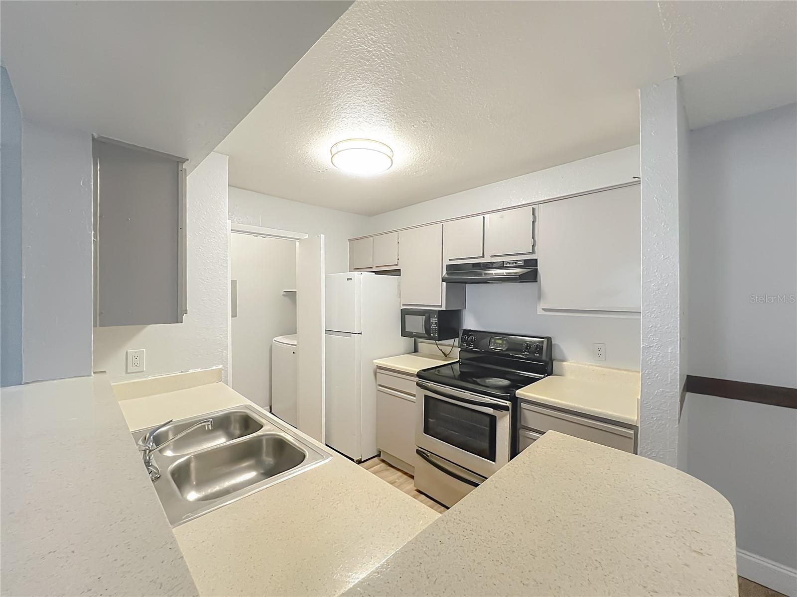 4301 LIZSHIRE LN #107, ORLANDO, FL — photo 22