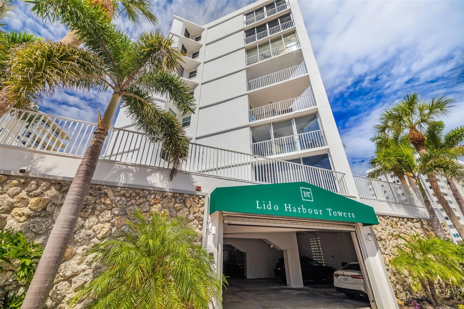 1770 BENJAMIN FRANKLIN DR #203, SARASOTA, FL