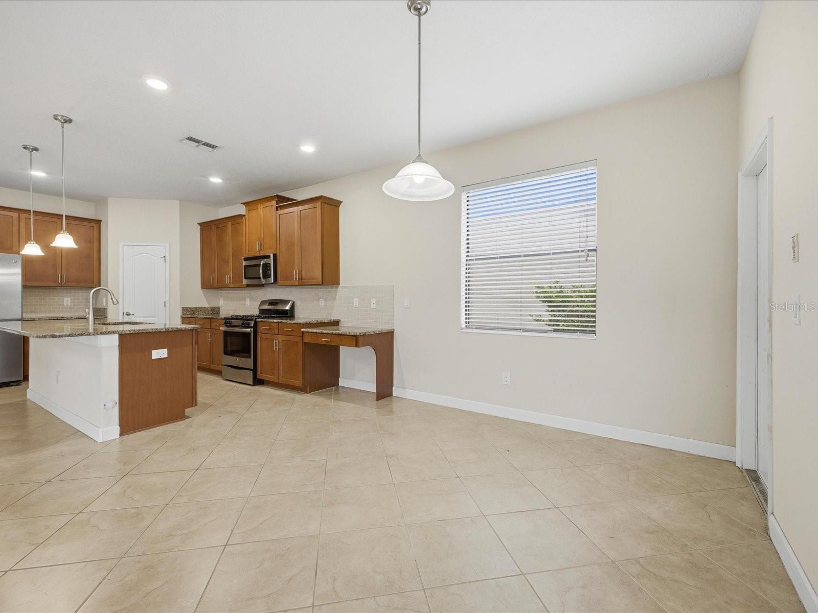 15401 PORTER RD, WINTER GARDEN, FL — photo 22