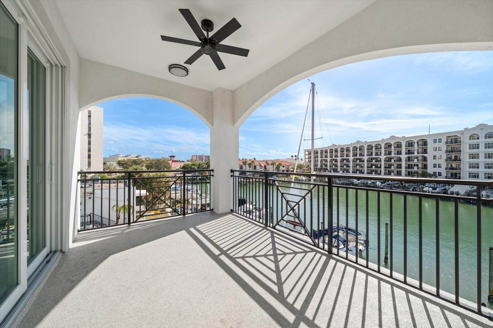 211 DOLPHIN PT #301, CLEARWATER, FL — photo 4