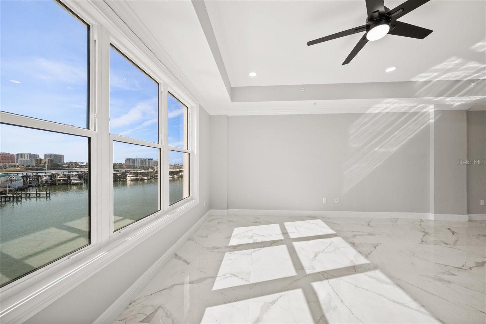 211 DOLPHIN PT #301, CLEARWATER, FL — photo 11