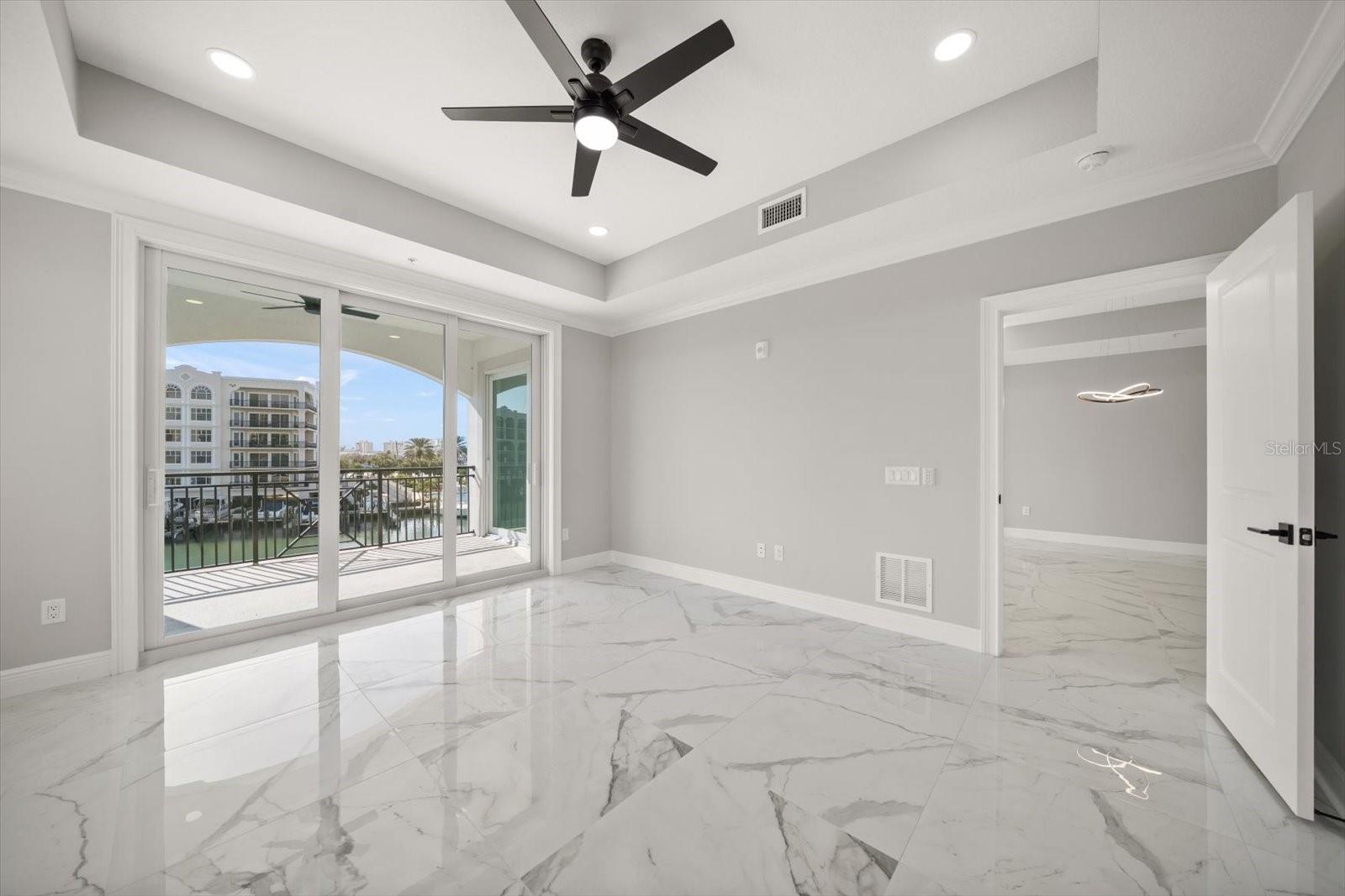 211 DOLPHIN PT #301, CLEARWATER, FL — photo 16