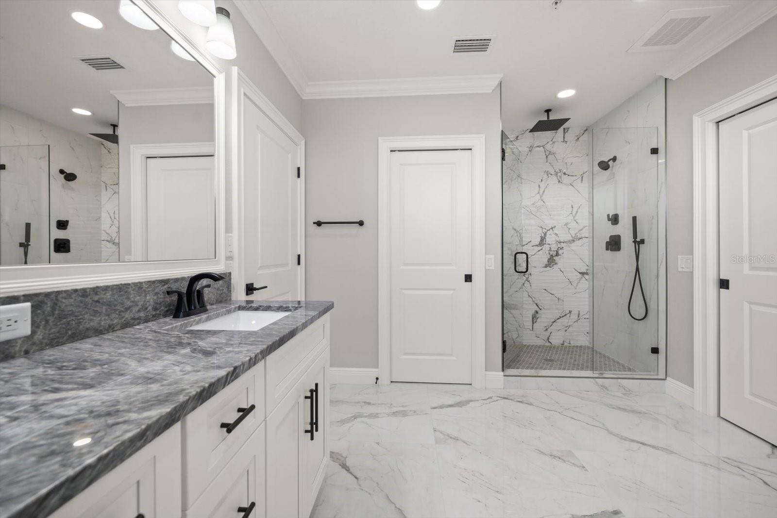 211 DOLPHIN PT #301, CLEARWATER, FL — photo 18