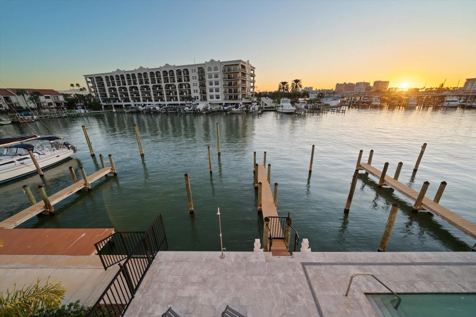 211 DOLPHIN PT #301, CLEARWATER, FL — photo 42