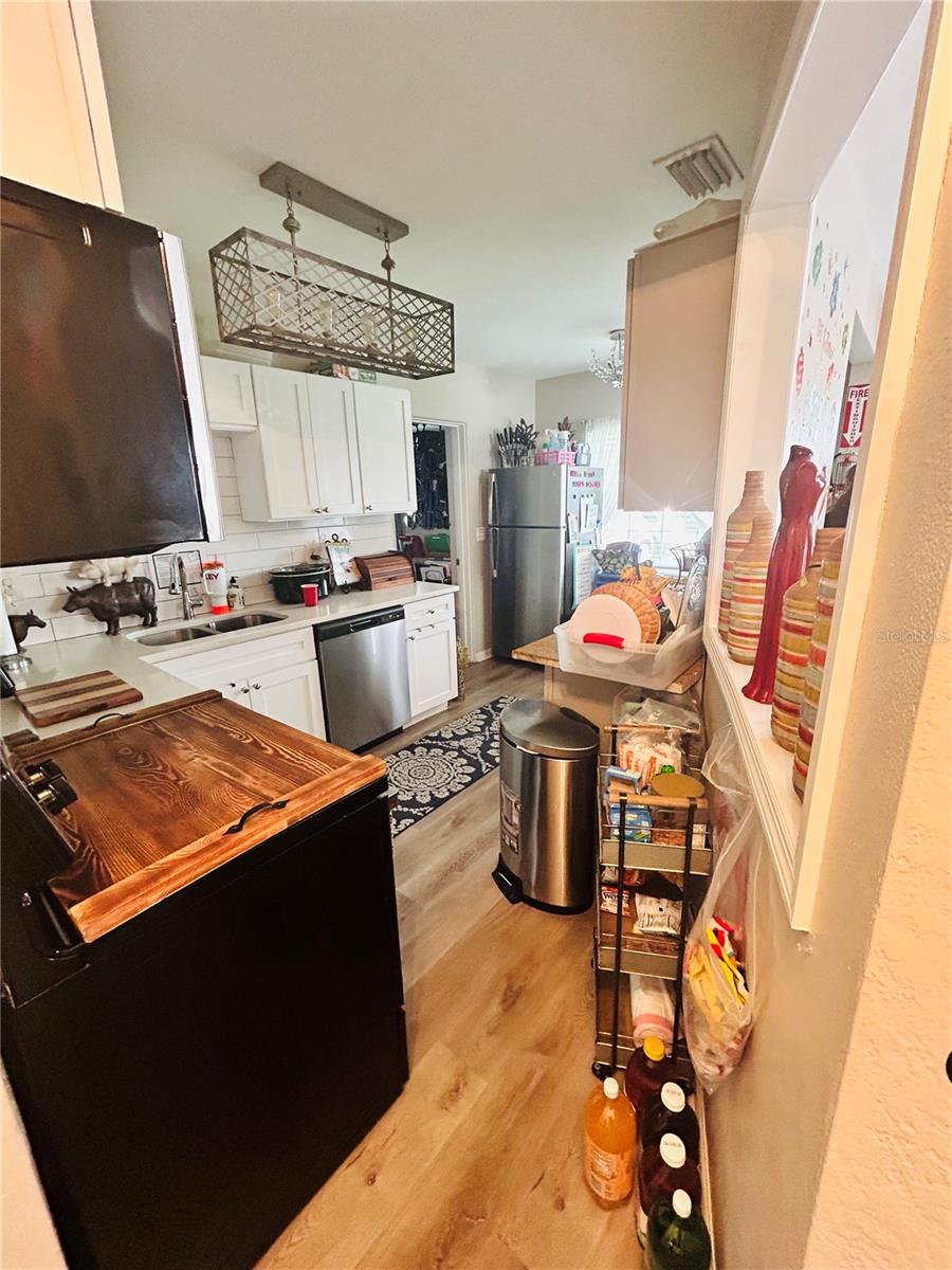 4611 14TH AVE S, ST PETERSBURG, FL — photo 18